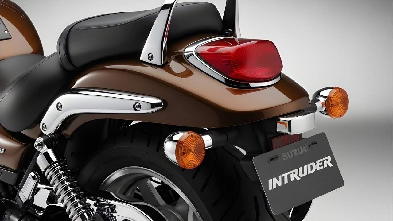 NEW Suzuki Intruder 2026: Estilo Cruiser, Diseño Elegante y Rendimiento Cómodo en Moto Clásica Moderna