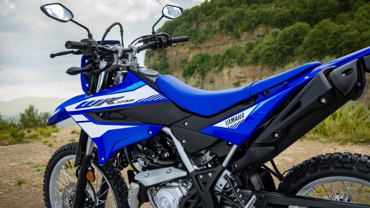Yamaha DT125 2026: Rendimiento Off-Road, Diseño Clásico y Versatilidad en Moto Enduro Ligera